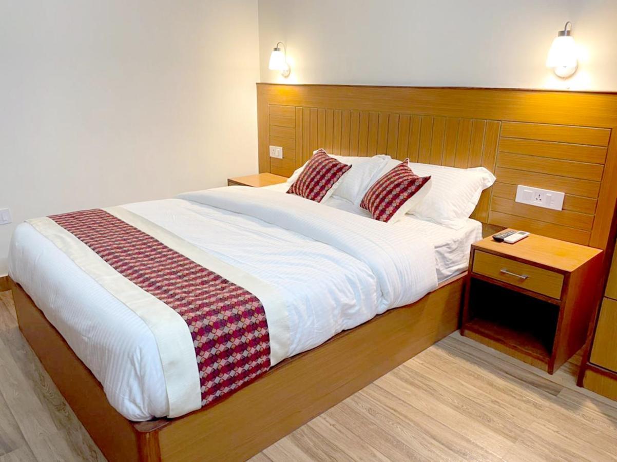 Madhuban Hotel Katmandou Extérieur photo