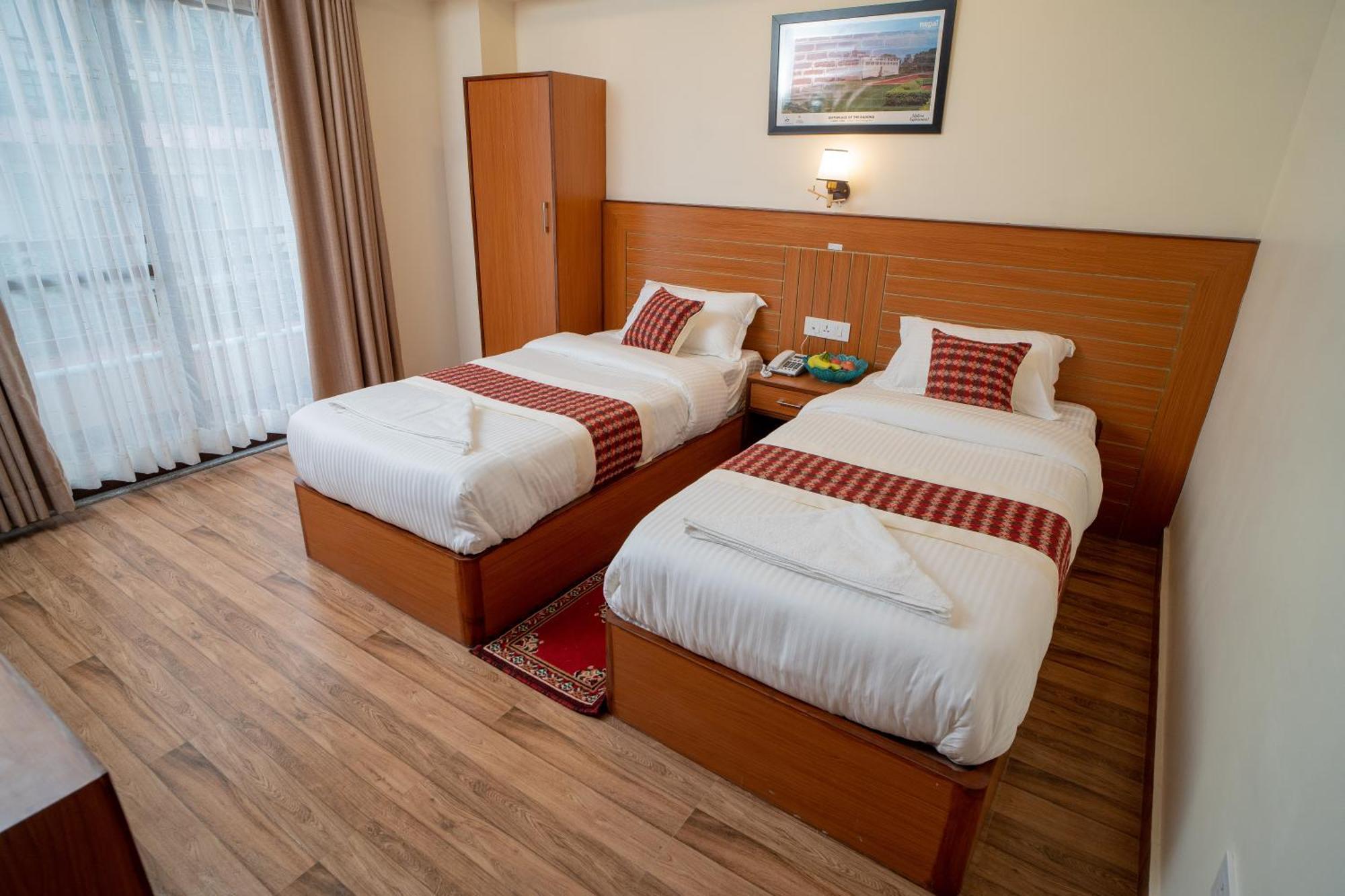 Madhuban Hotel Katmandou Extérieur photo