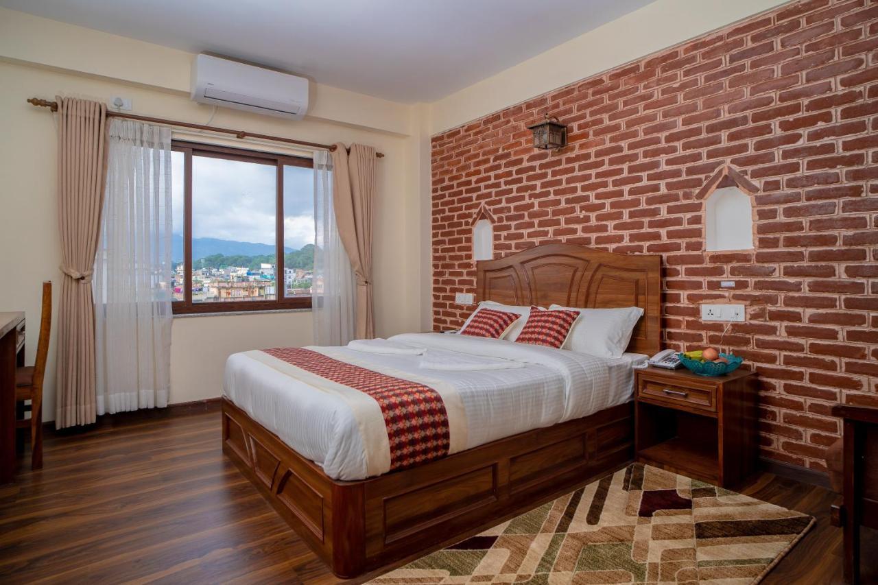 Madhuban Hotel Katmandou Extérieur photo