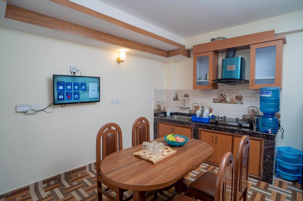 Madhuban Hotel Katmandou Extérieur photo